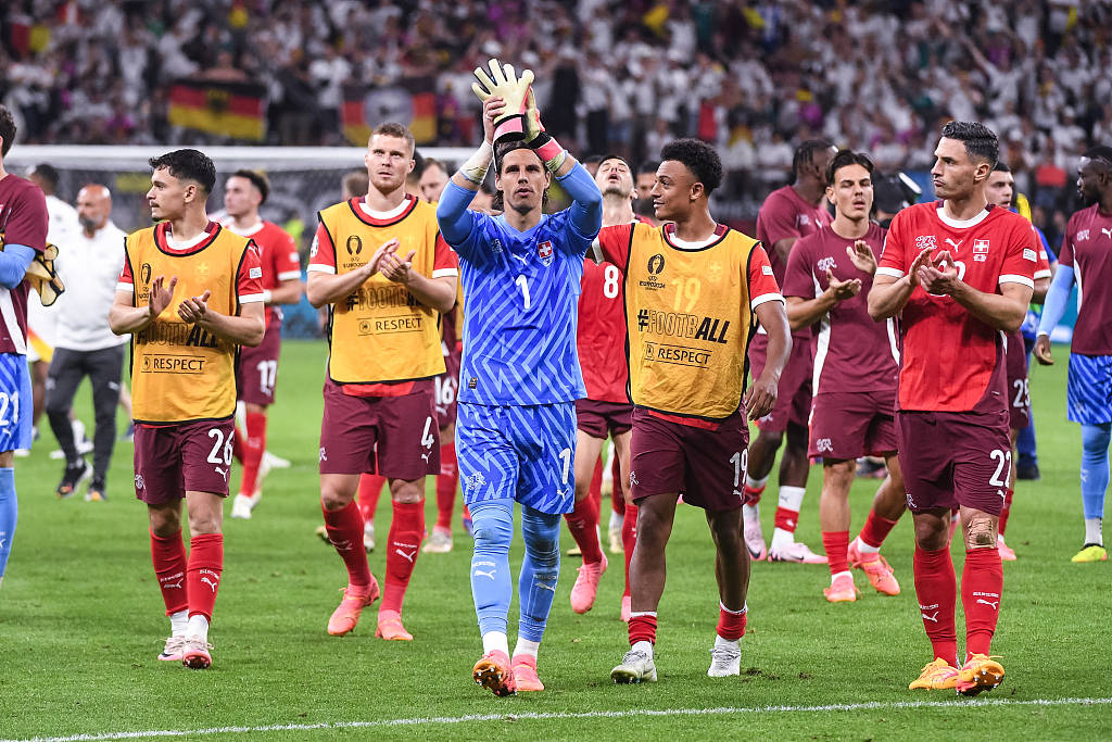 关于捷克共和国队抢分成功，欧洲杯之路畅通的信息