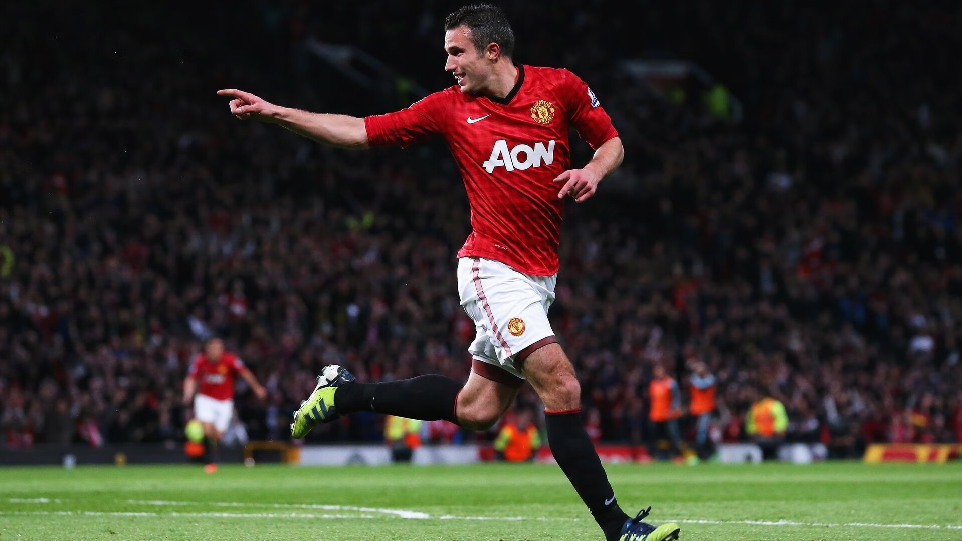 萨拉赫连续七场比赛得分超过反败为胜，日本队不断突破！气势如虹延续